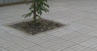 Качественная тротуарная плитка серого цвета в Ярцеве в октябре