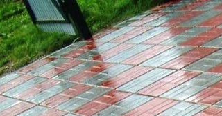 Профессиональная укладка цементной тротуарной плитки в Ярцеве в октябре