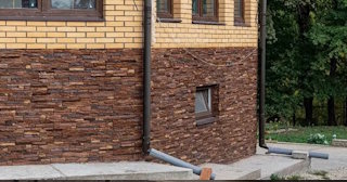 Наружная отделка фундамента в Ярцеве от ТротуарнаяПлитка по цене от 916 руб.